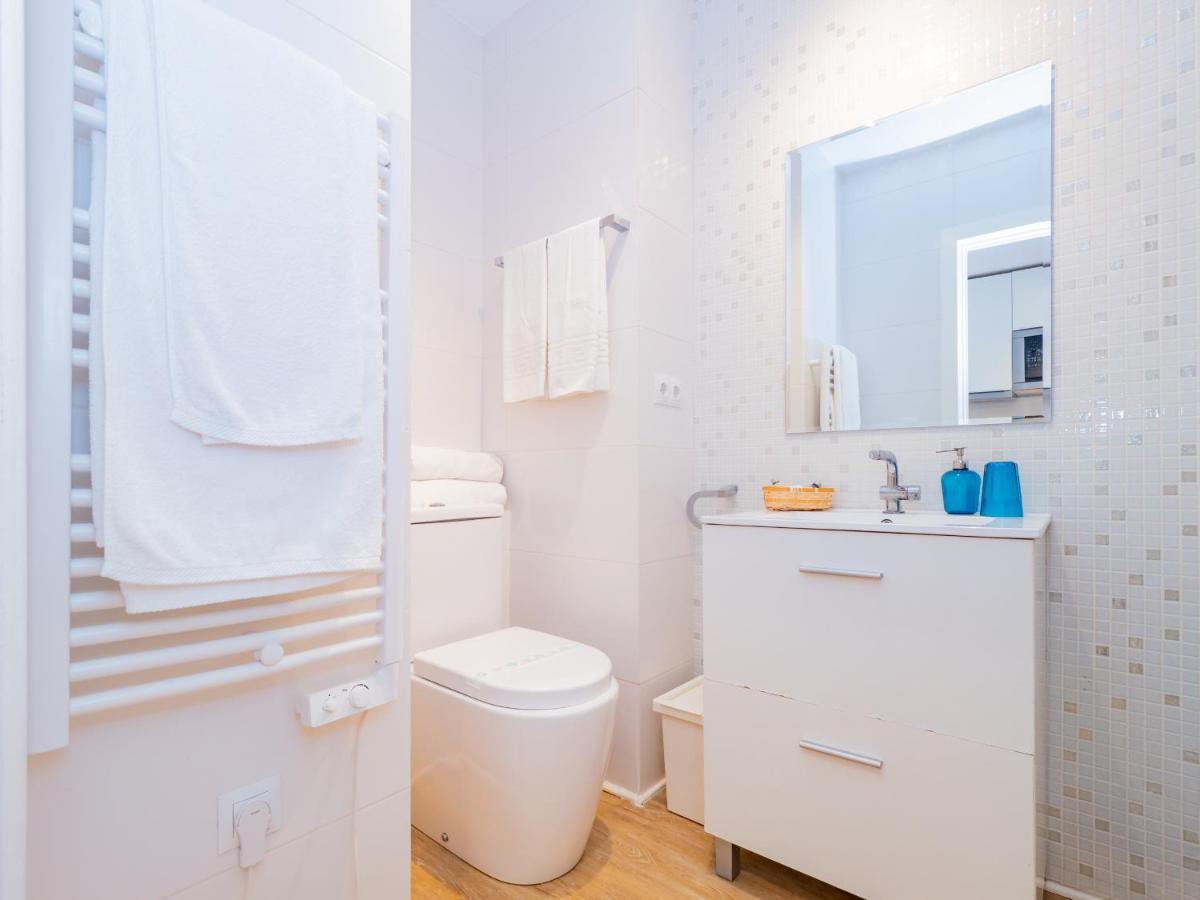 Apartamento Cubo's Estudio Agata Benalmádena